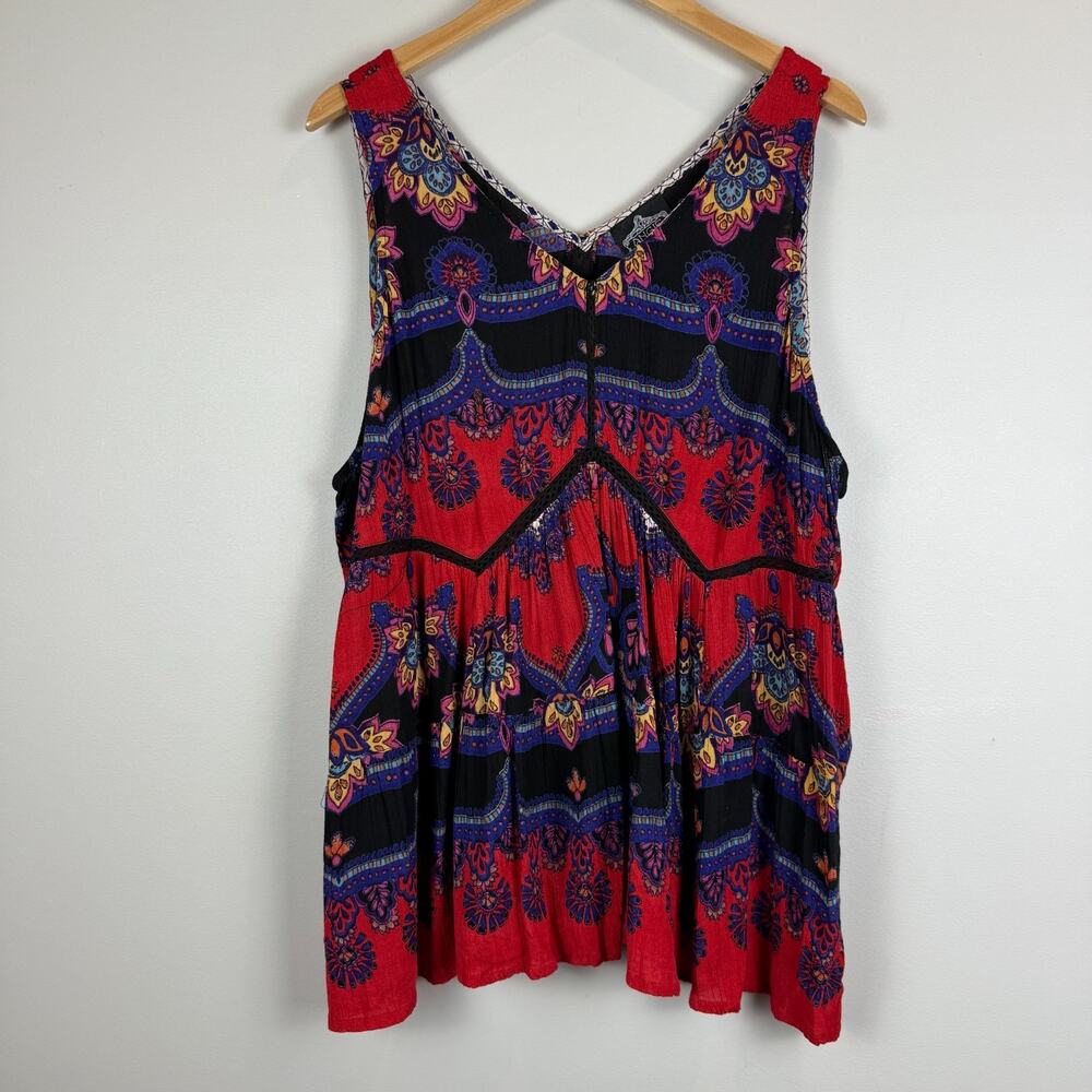 Angie Top Women's 2X Plus Multicolor Sleeveless V-Neck Crochet Trim Artsy Summer